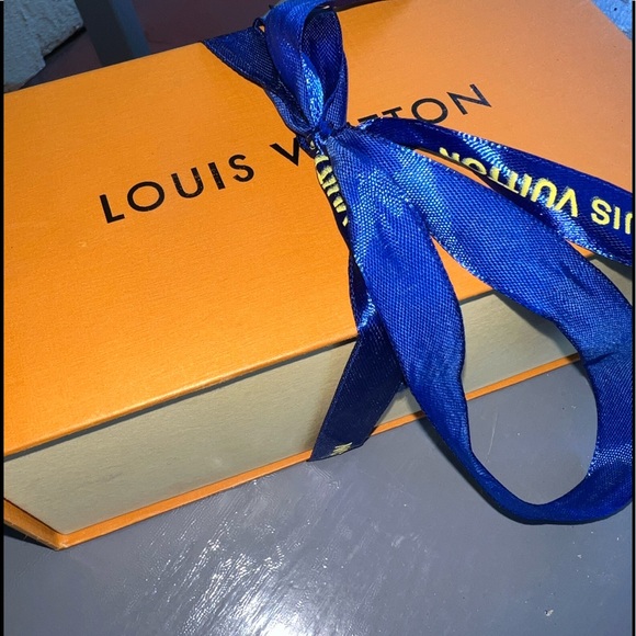 Louis Vuitton Men Z0350W Sunglasses - Picture 2 of 14